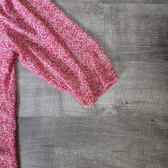 NWT Maurices Daisy Print Blouse Size 0X - Picture 5 of 5